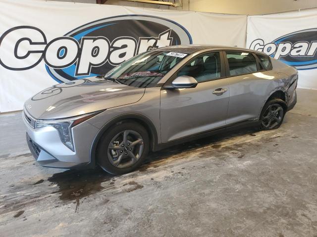  Salvage Kia K4 Lx