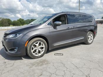  Salvage Chrysler Pacifica