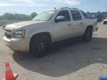  Salvage Chevrolet Avalanche