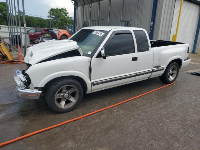  Salvage Chevrolet S-10