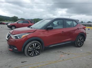  Salvage Nissan Kicks