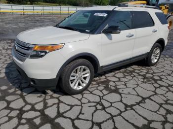  Salvage Ford Explorer
