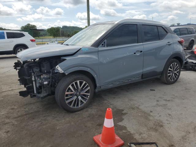  Salvage Nissan Kicks