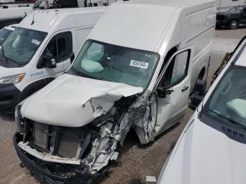  Salvage Nissan Nv