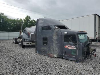  Salvage Kenworth T680