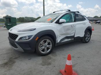  Salvage Hyundai KONA