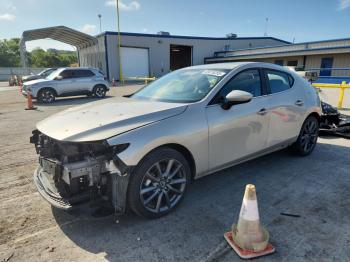  Salvage Mazda 3