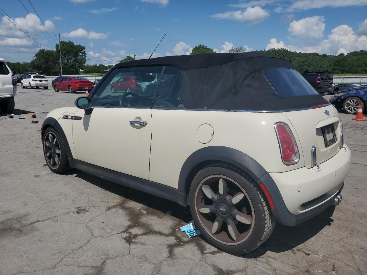 MINI Cooper S Image 2