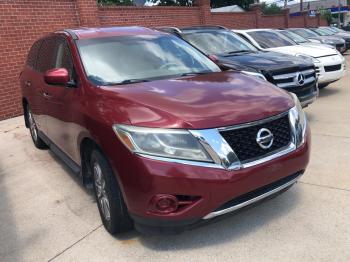  Salvage Nissan Pathfinder