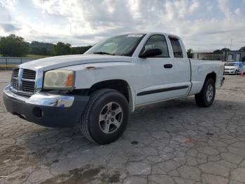  Salvage Dodge Dakota