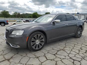  Salvage Chrysler 300