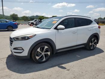  Salvage Hyundai TUCSON