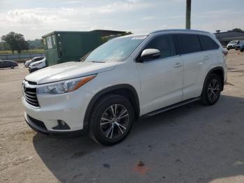  Salvage Toyota Highlander