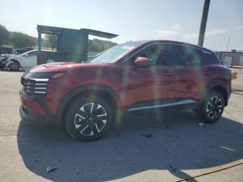  Salvage Nissan Kicks