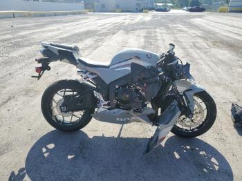  Salvage Honda Cbr Cycle