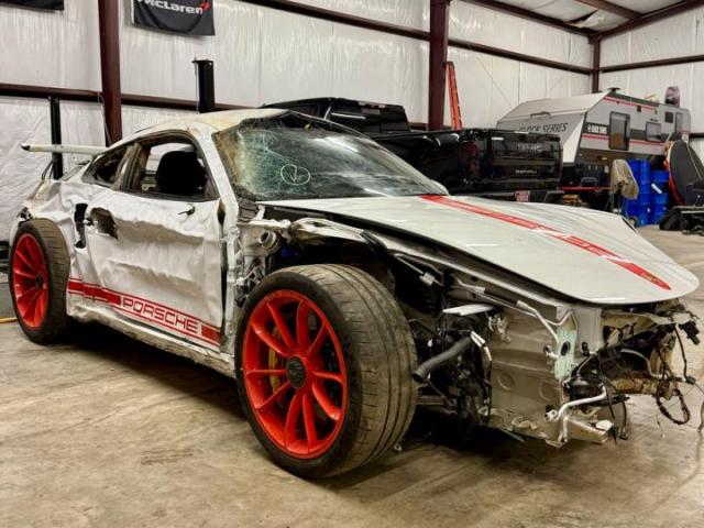  Salvage Porsche 911