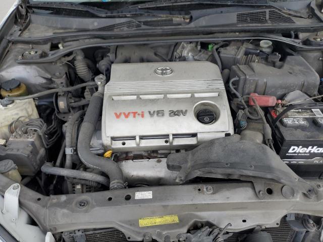 Toyota Camry Le Image 7