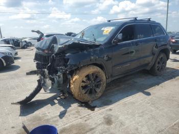  Salvage Jeep Grand Cherokee