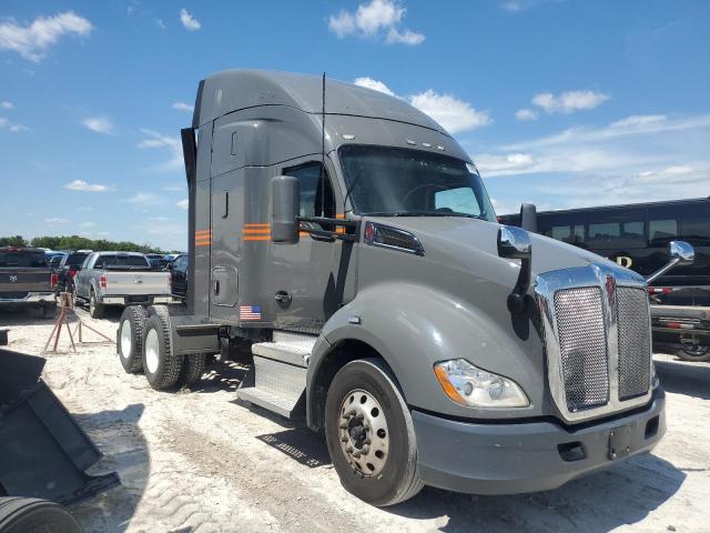  Salvage Kenworth T680