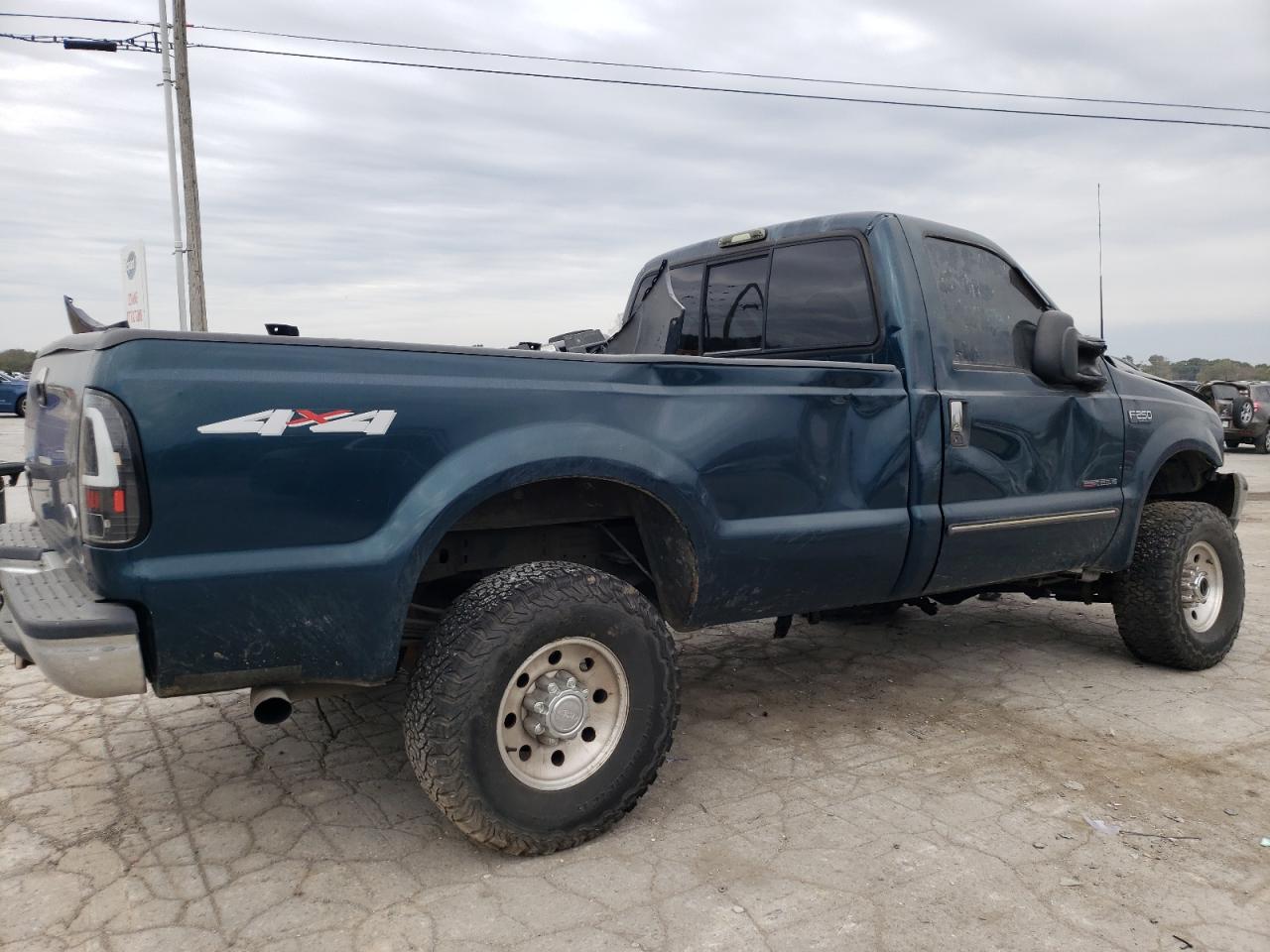 Ford F-250 Super Duty Image 4