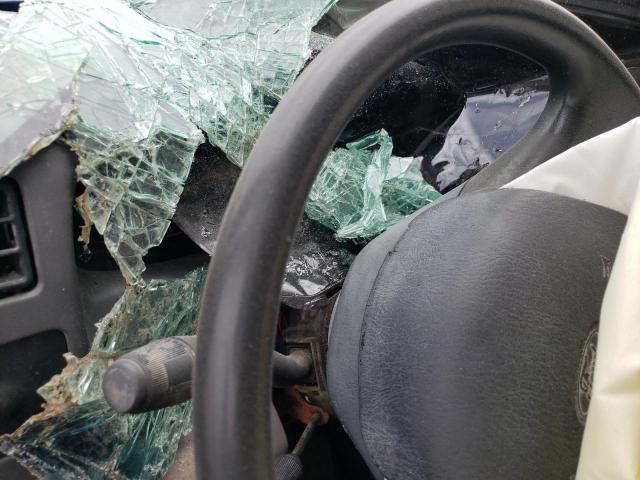 Ford F-250 Super Duty Image 12