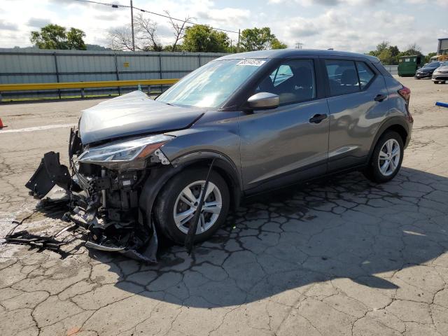  Salvage Nissan Kicks