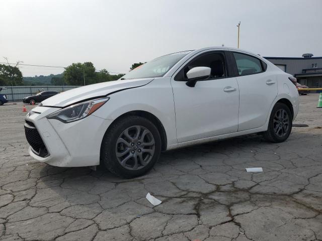  Salvage Toyota Yaris