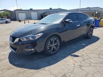  Salvage Nissan Maxima