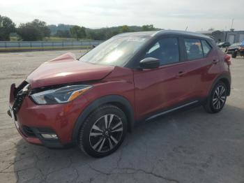  Salvage Nissan Kicks