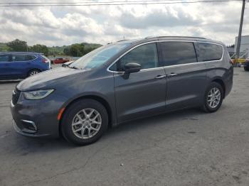  Salvage Chrysler Pacifica