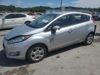  Salvage Ford Fiesta