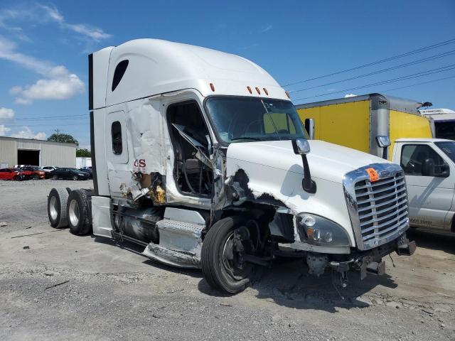  Salvage Freightliner Cascadia 125
