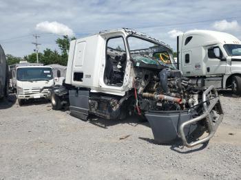  Salvage Freightliner Cascadia 1