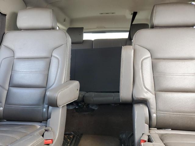 GMC Yukon Denali Image 9