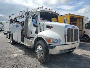  Salvage Peterbilt 337