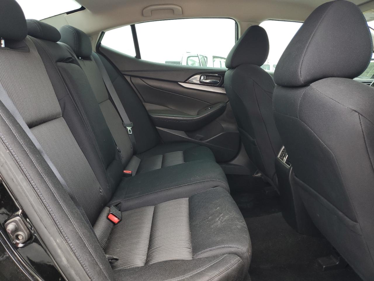 Nissan Maxima 3.5s Image 6