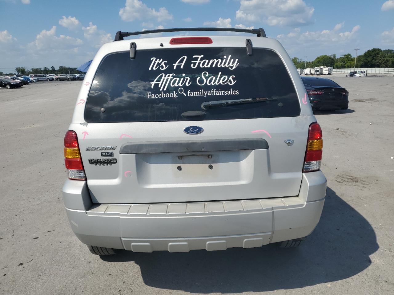 Ford Escape Xlt Image 8