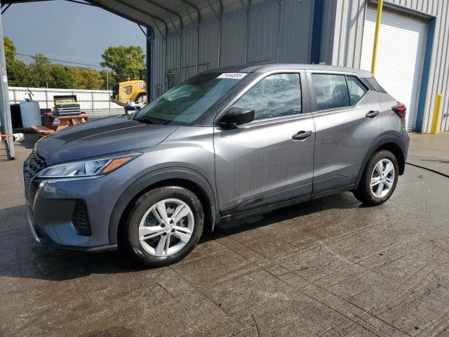  Salvage Nissan Kicks