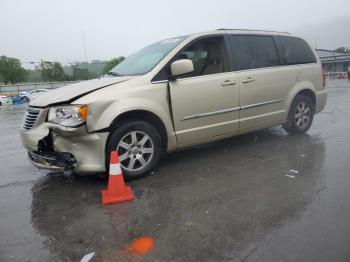  Salvage Chrysler Minivan