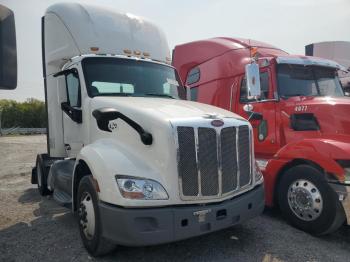  Salvage Peterbilt Tractor 579