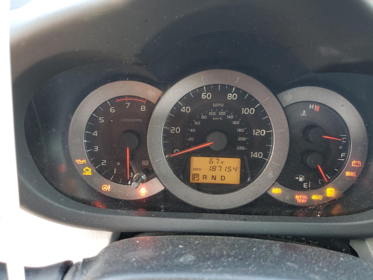 Toyota RAV4 Image 10