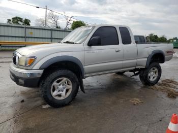  Salvage Toyota Tacoma