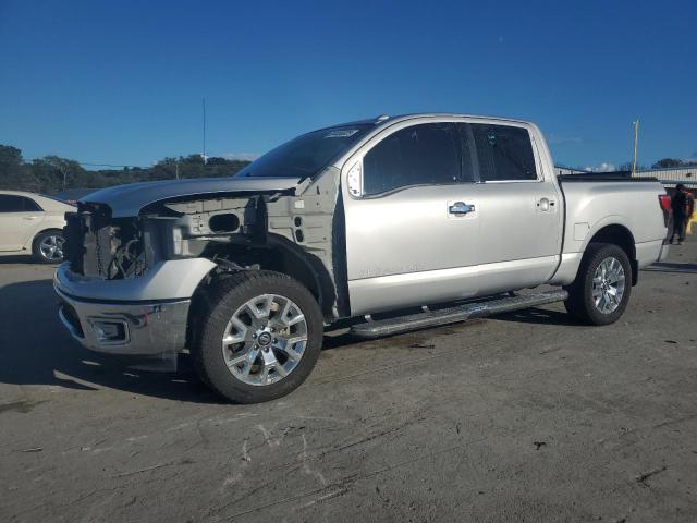  Salvage Nissan Titan