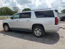 Chevrolet Suburban C1500 Lt Image 2