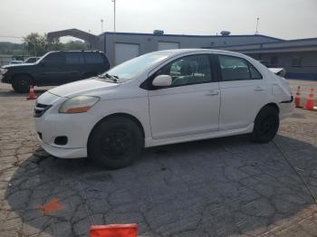  Salvage Toyota Yaris