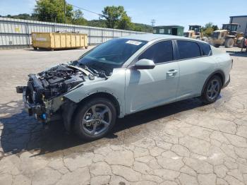  Salvage Kia K4 Lx