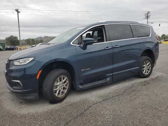  Salvage Chrysler Pacifica