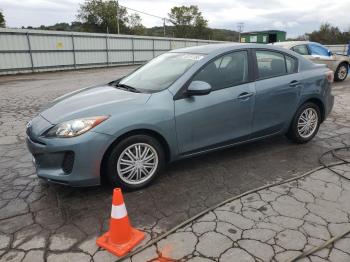  Salvage Mazda 3