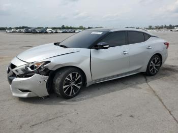  Salvage Nissan Maxima