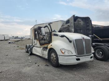  Salvage Kenworth T680